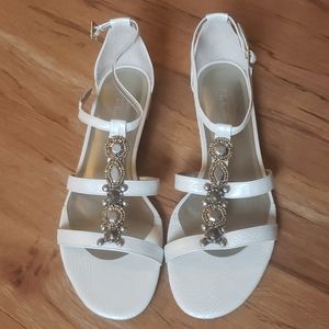 Talbots genuine leather embellished sandal size 9N